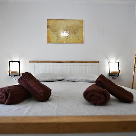 Nemapartment Athene Buitenkant foto
